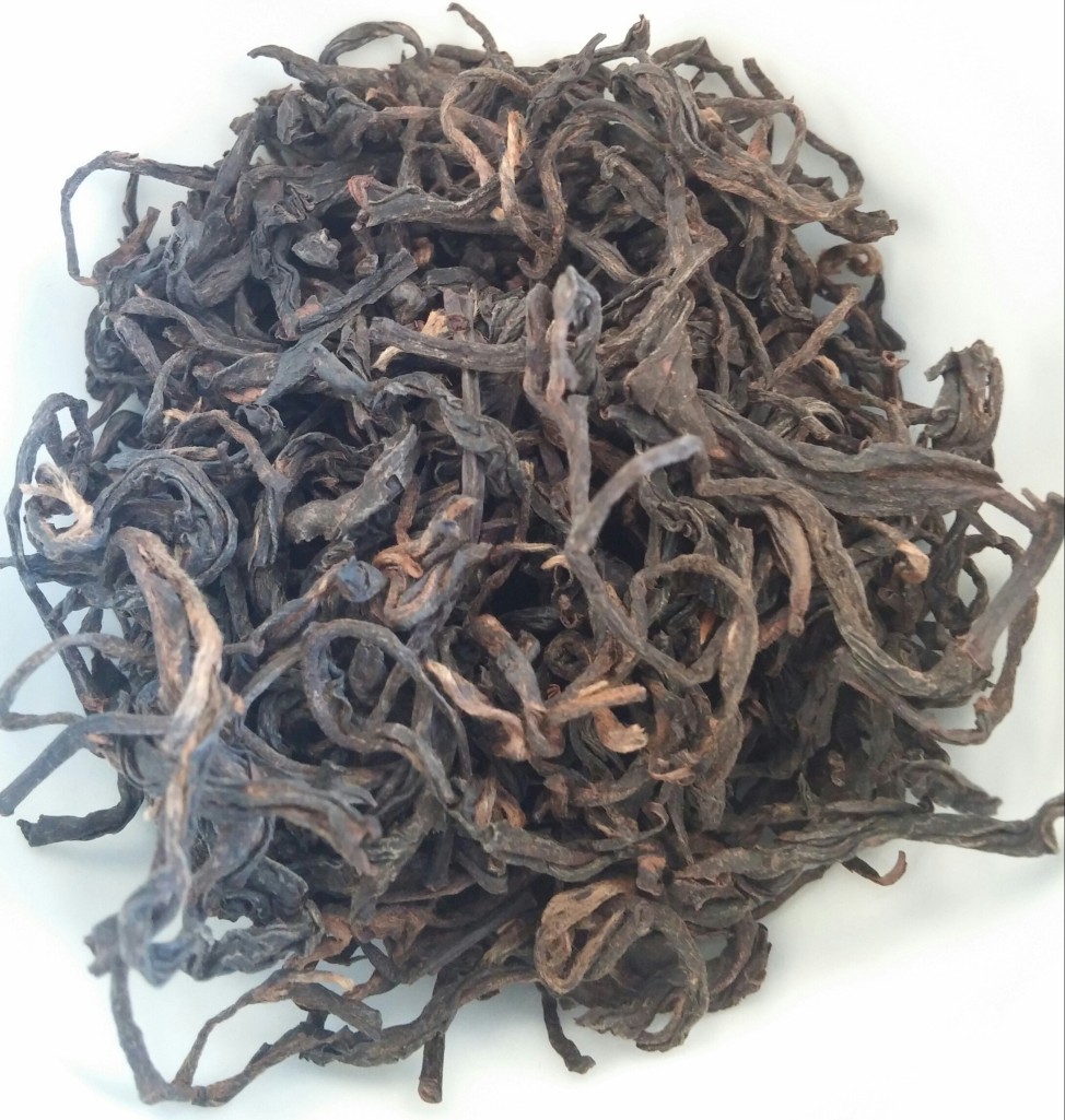 Pouchong Red Tea Dry Leaves
